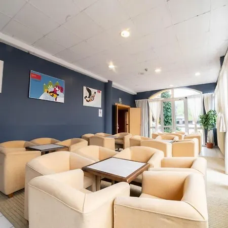 Les Terres Hotel