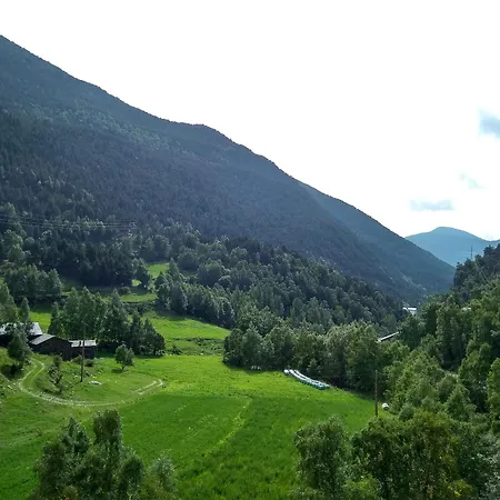 Les Terres 3*